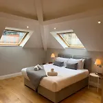 Апартаменты Penthouse River View With Secure Parking *
