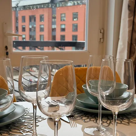 Apartment Penthouse River View With Secure Parking Bristol