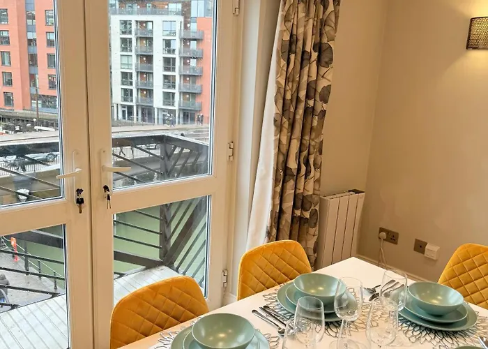 Penthouse River View With Secure Parking